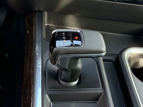 New 2026 GMC Sierra 1500 Elevation image 22