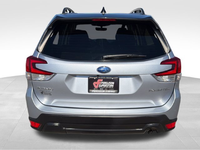 Used 2024 Subaru Forester Premium AWD/4WD image 6