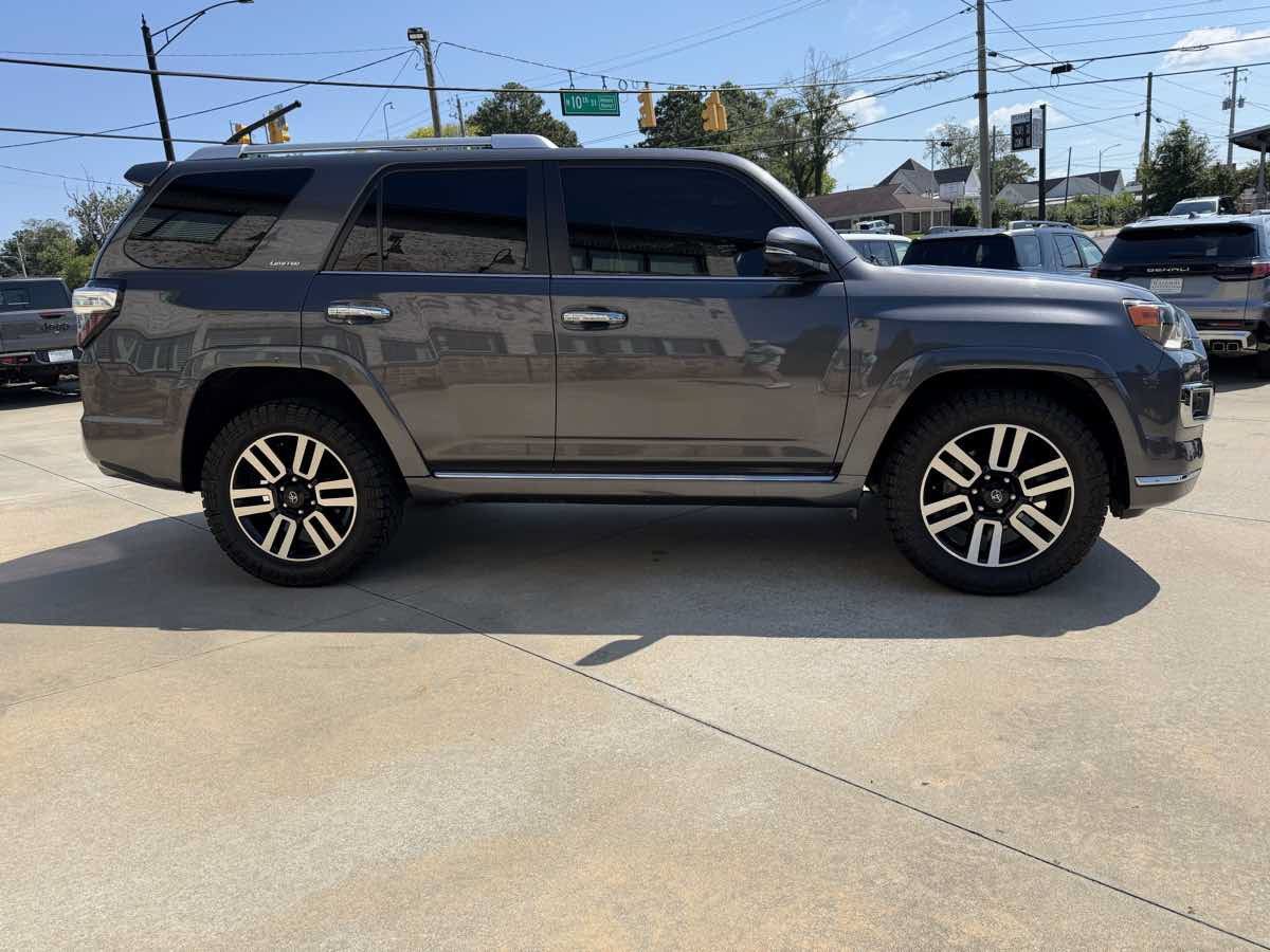 Used 2023 Toyota 4Runner Limited RWD image 5