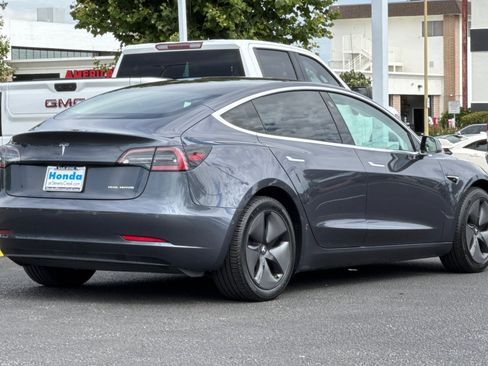 Used 2019 Tesla Model 3 Long Range AWD/4WD image 9