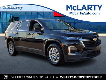 Used 2023 Chevrolet Traverse LS