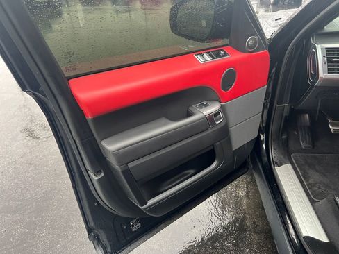 Used 2022 Land Rover Range Rover Sport HSE Dynamic image 12