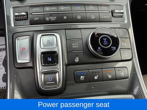 Certified 2023 Hyundai Santa Fe Limited w/ Cargo Package AWD/4WD image 31