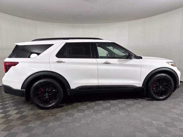 Certified 2023 Ford Explorer ST w/ Equipment Group 401A AWD/4WD image 2
