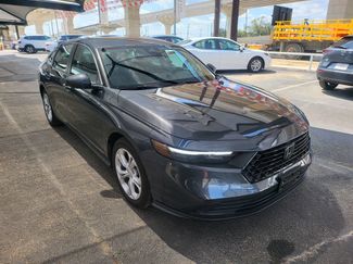 Used 2025 Honda Accord LX video 2