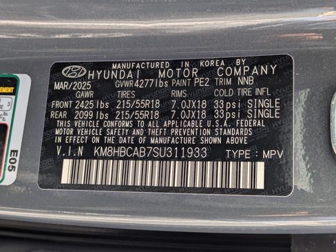 Certified 2025 Hyundai Kona SEL AWD/4WD image 35