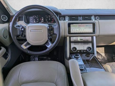 Used 2020 Land Rover Range Rover HSE image 15