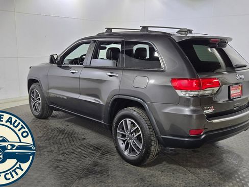 Used 2019 Jeep Grand Cherokee Limited AWD/4WD image 5