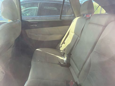 Used 2019 Subaru Outback 2.5i Limited AWD/4WD image 5