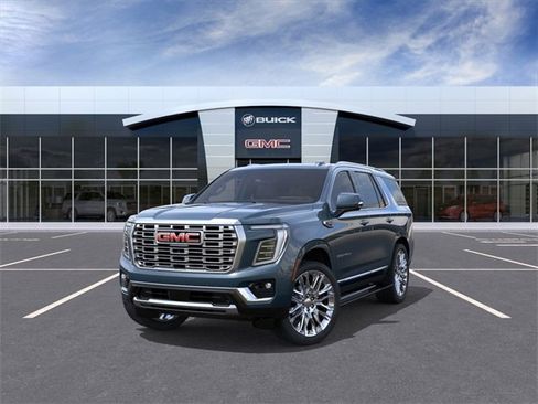 New 2026 GMC Yukon Denali w/ Denali Reserve Package image 8