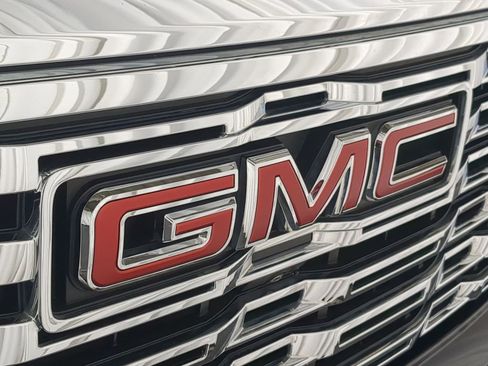 Used 2023 GMC Sierra 1500 Denali w/ Denali Reserve Package image 19