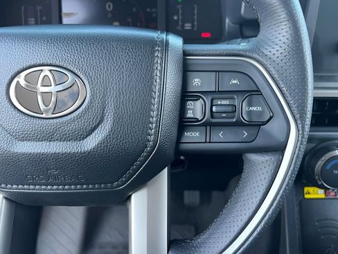 Certified 2026 Toyota 4Runner SR5 AWD/4WD image 20