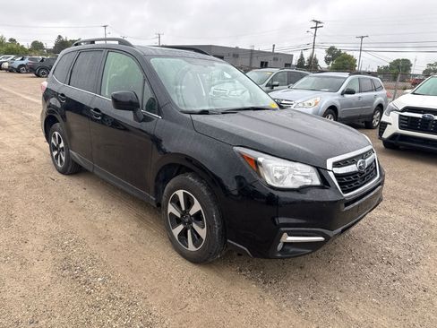 Used 2018 Subaru Forester 2.5i Limited AWD/4WD image 4