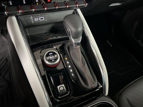 Certified 2024 GMC Canyon AT4X image 66