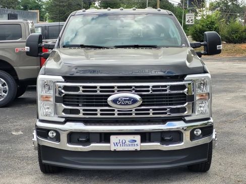 New 2026 Ford F350 XLT image 2