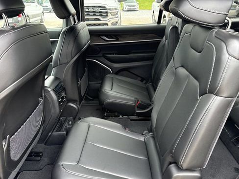 New 2026 Jeep Grand Cherokee L Limited AWD/4WD image 6