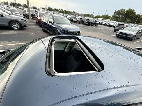 New 2025 Honda Accord SE image 14