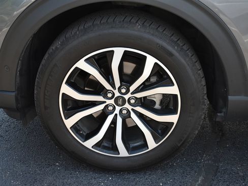 Used 2021 Ford Explorer ST w/ Equipment Group 401A AWD/4WD image 11