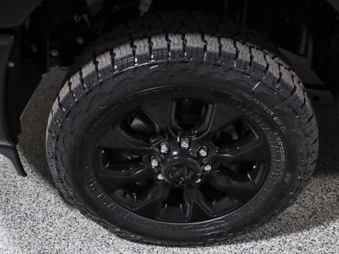 Used 2023 RAM 2500 Limited image 11