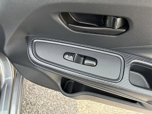 Used 2024 Nissan Versa S w/ S Plus Package image 33