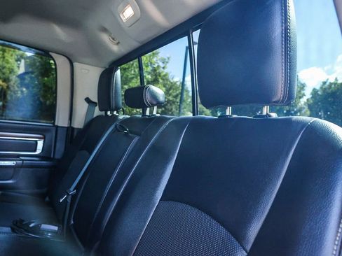Used 2015 RAM 2500 Laramie image 28