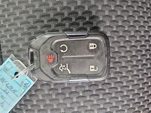 Certified 2022 GMC Acadia SLE w/ Driver Convenience Package image 38