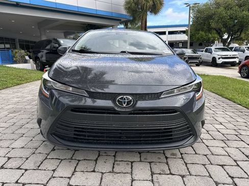 Used 2023 Toyota Corolla LE w/ LE Convenience Package FWD image 19