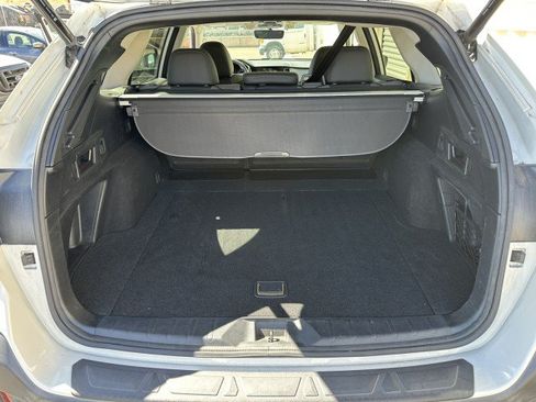 Used 2020 Subaru Outback Onyx Edition XT AWD/4WD image 8