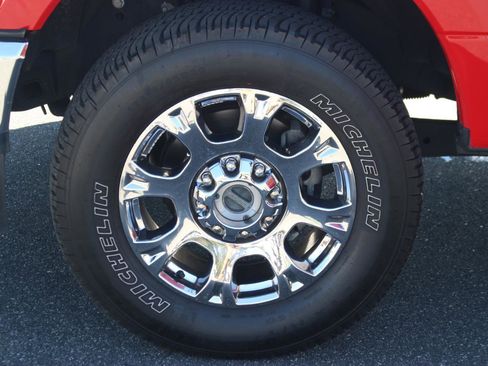 Used 2022 Ford F250 Lariat w/ Chrome Package image 41