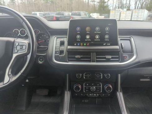 Used 2021 Chevrolet Suburban Z71 AWD/4WD image 23