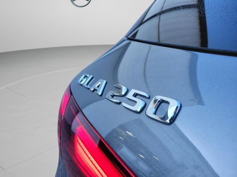 Certified 2026 Mercedes-Benz GLA 250 image 6
