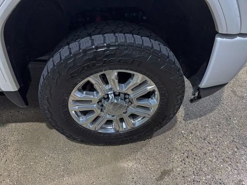 Used 2022 GMC Sierra 2500 Denali AWD/4WD image 31