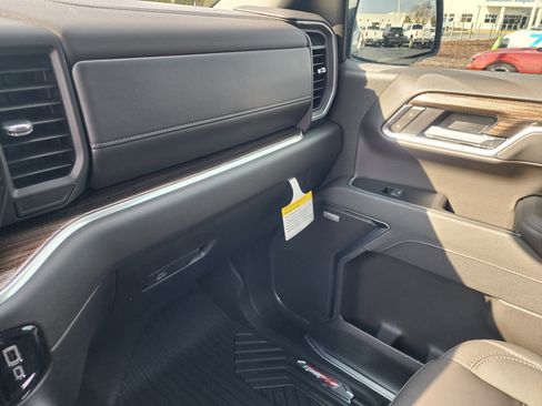 New 2026 Chevrolet Silverado 1500 RST w/ RST All Star Premium Package image 38