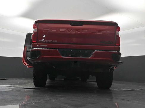 Used 2023 Chevrolet Silverado 2500 High Country AWD/4WD image 30