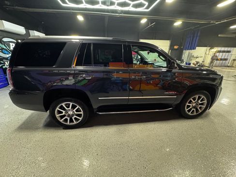 Used 2020 GMC Yukon Denali image 6