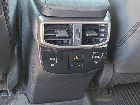 Used 2025 Lexus RX 350 Premium w/ Convenience Package AWD/4WD image 11