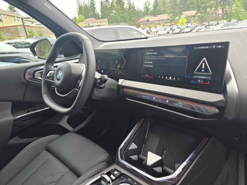 Used 2026 BMW X3 xDrive30i w/ Convenience Package AWD/4WD image 10