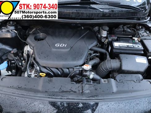 Used 2016 Hyundai Accent SE image 21