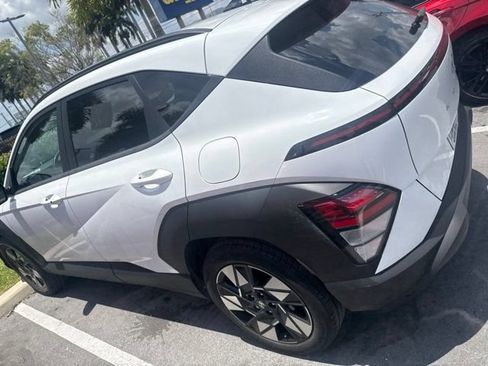 Used 2024 Hyundai Kona SEL FWD image 8