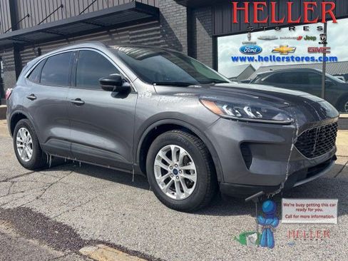 Used 2021 Ford Escape SE image 1