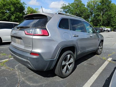 Used 2020 Jeep Cherokee Limited FWD image 6
