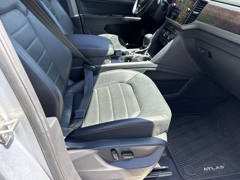 Used 2019 Volkswagen Atlas SEL Premium AWD/4WD image 13