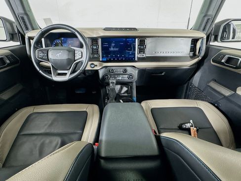 Used 2021 Ford Bronco Wildtrak image 31