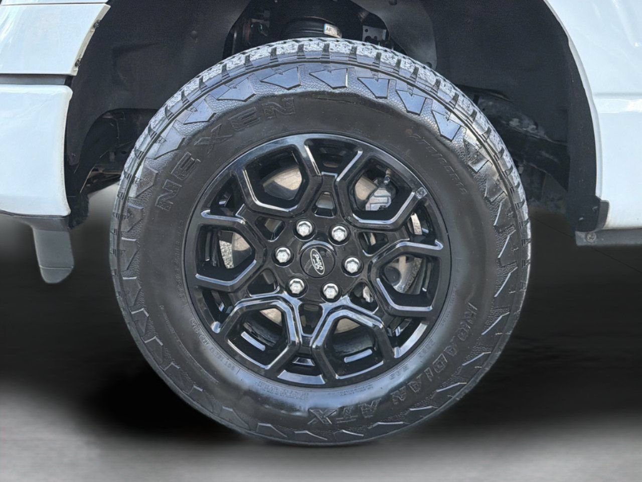Used 2024 Ford F150 XLT w/ FX4 Off-Road Package AWD/4WD image 30