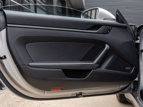 Certified 2024 Porsche 911 Carrera GTS image 21