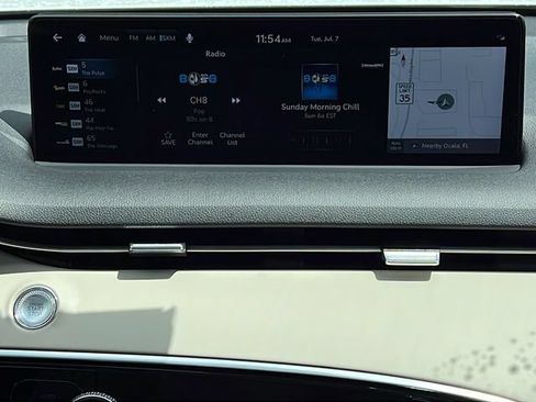 Certified 2023 Genesis GV70 2.5T w/ Select Package AWD/4WD image 17