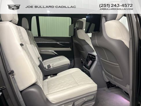 New 2026 Cadillac Escalade IQL Luxury image 21