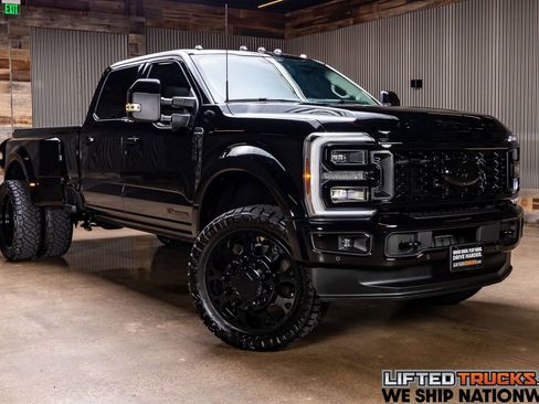 Used 2026 Ford F450 Platinum w/ Platinum Plus Package AWD/4WD image 1