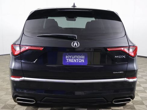 Used 2023 Acura MDX SH-AWD w/ Technology Package image 15