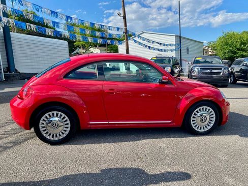 Used 2015 Volkswagen Beetle 1.8T FWD image 8